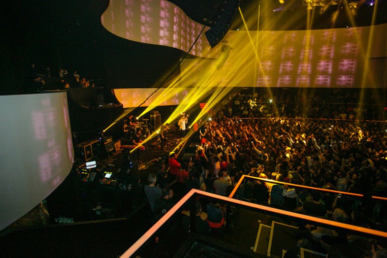 Mashrou Leila at O1NE Beirut